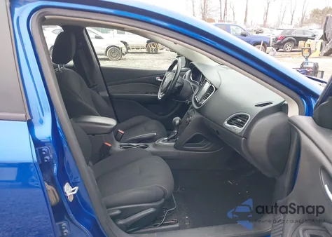 2013 Dodge Dart Sxt z USA, uszkodzony, nr VIN 1C3CDFBA8DD304240